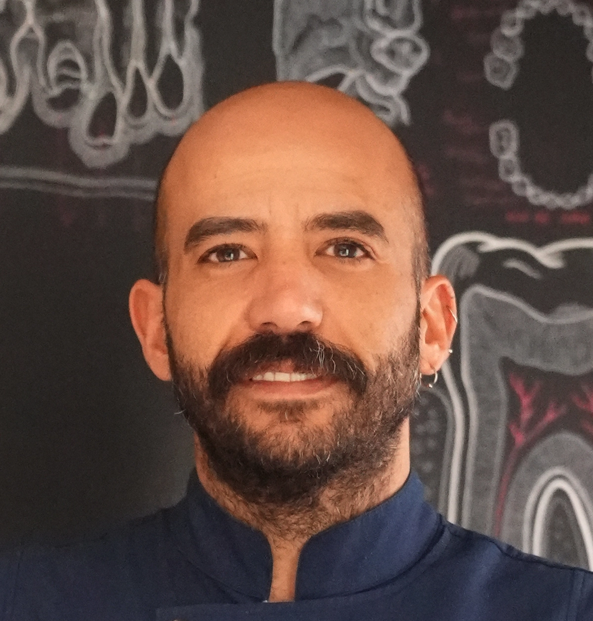 Barış Kadıgil, Dentist at Kadıgil Dental Clinic